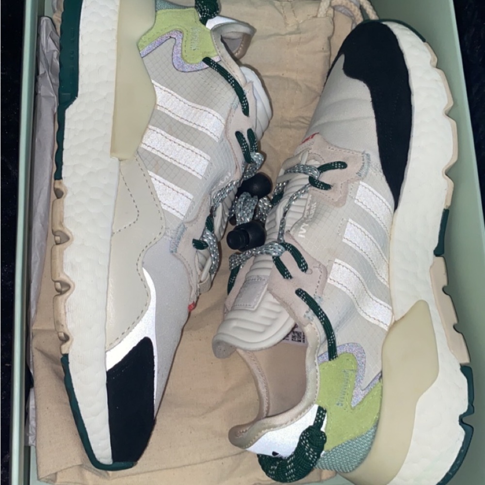 Beyoncé Adidas shoes